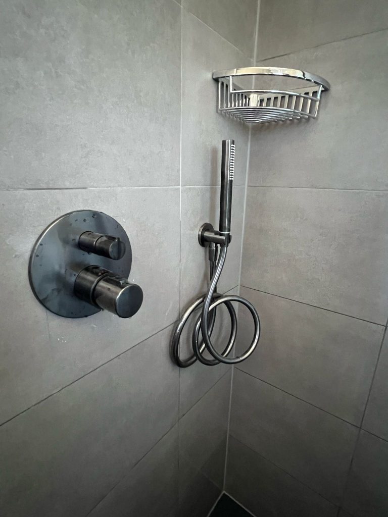 Nieuwe badkamer in De Panne 7