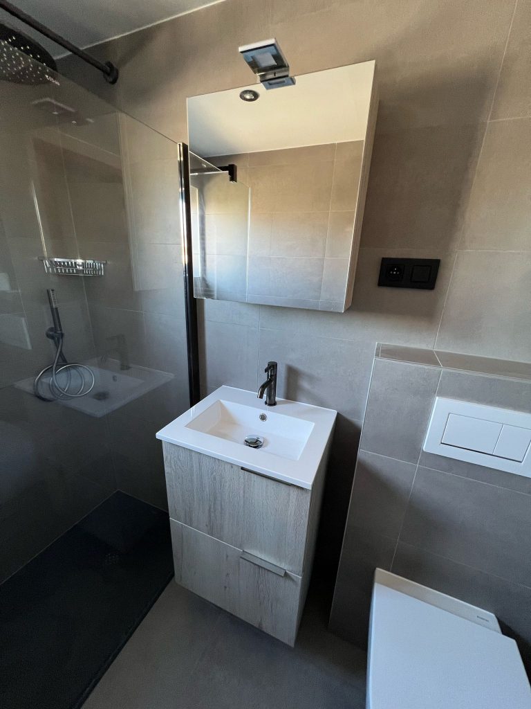 Nieuwe badkamer in De Panne 6